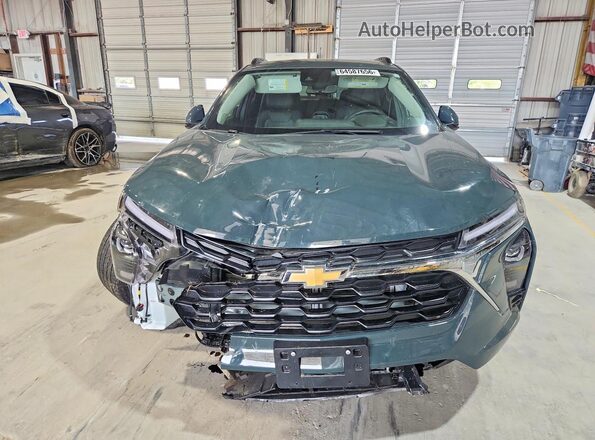 KL77LHEP7TC101028 2026 CHEVROLET TRAX Green Vista frontal