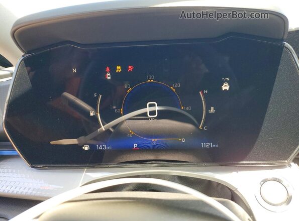 KL77LHEP7TC156675 2026 CHEVROLET TRAX Gray Instrument cluster view
