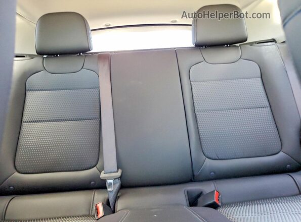 KL77LHEP7TC156675 2026 CHEVROLET TRAX Gray Rear seats view