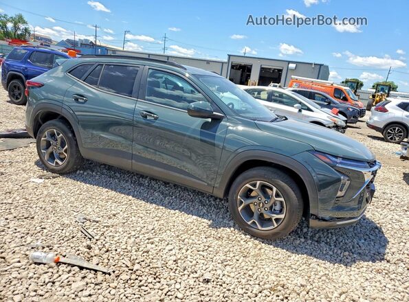 KL77LHEP7TC156675 2026 CHEVROLET TRAX Gray Front right