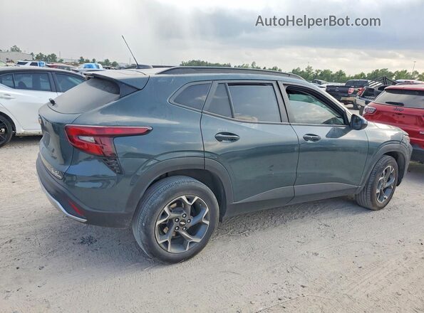 KL77LHEP8SC052422 2025 CHEVROLET TRAX Green Rear right