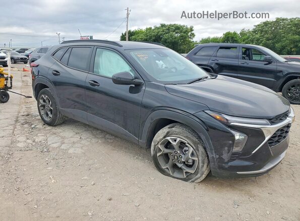 KL77LHEP8SC202447 2025 CHEVROLET TRAX Black Передня права чверть