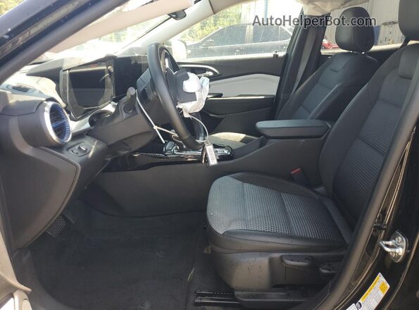 KL77LHEP8SC235500 2025 CHEVROLET TRAX Черный 