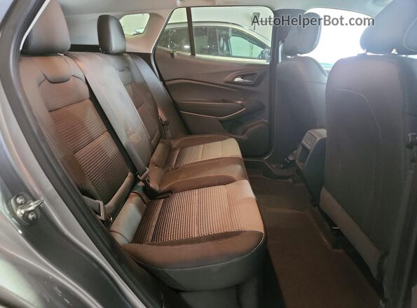 KL77LHEP8SC318571 2025 CHEVROLET TRAX Серый Вид задних сидений