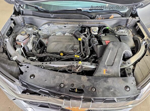 KL77LHEP8SC318571 2025 CHEVROLET TRAX Серый Вид задней части салона