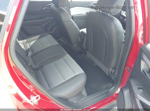 KL77LHEP8TC064409 2026 CHEVROLET TRAX Red VIN կոդի պիտակի տեսք