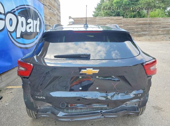 KL77LHEP8TC215572 2026 CHEVROLET TRAX Black Вид ззаду