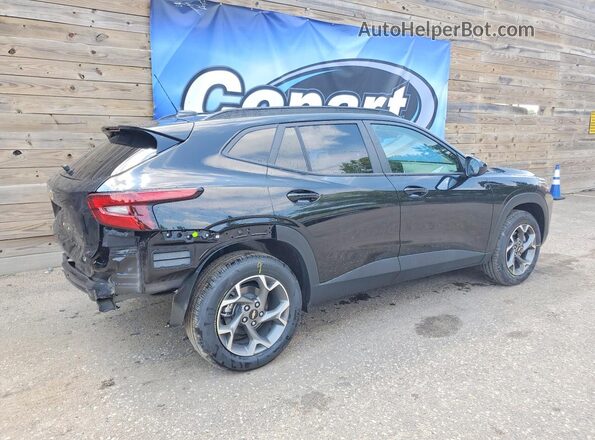 KL77LHEP8TC215572 2026 CHEVROLET TRAX Black Задня права чверть
