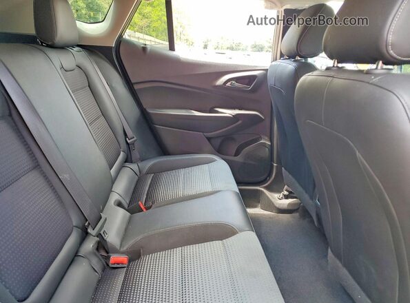 KL77LHEP9SC286195 2025 CHEVROLET TRAX Green უკანა სალონის ხედი