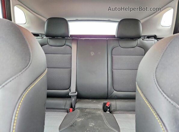 KL77LHEP9SC292207 2025 CHEVROLET TRAX Бордовый Вид задних сидений