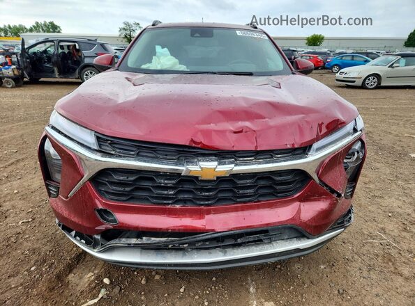 KL77LHEP9SC292207 2025 CHEVROLET TRAX Бордовый Вид спереди