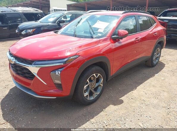 KL77LHEP9TC072048 2026 CHEVROLET TRAX Red წინა მარცხენა ხედი სამი მეოთხედიდან