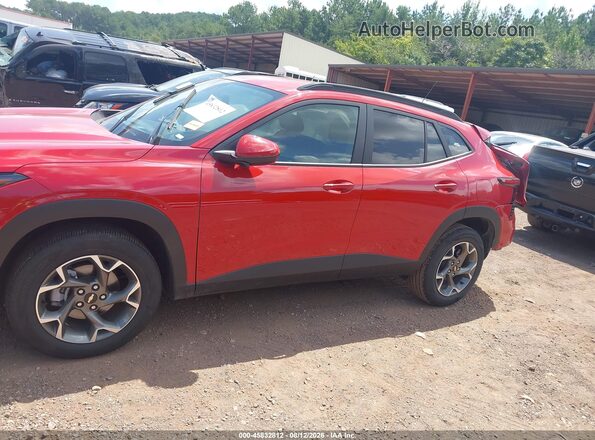 KL77LHEP9TC072048 2026 CHEVROLET TRAX Red სალონის 360-გრადუსიანი ხედი