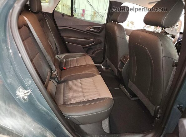 KL77LHEPXTC083320 2026 CHEVROLET TRAX Gray Widok wnętrza z tyłu