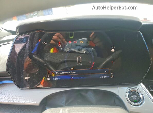 KL77LHEPXTC184275 2026 CHEVROLET TRAX Gray Widok zestawu wskaźników