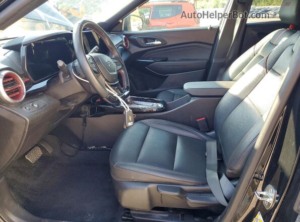 KL77LJE23RC055864 2024 CHEVROLET TRAX Black Widok wnętrza z przodu