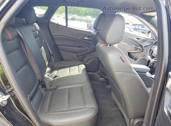 KL77LJE26RC010563 2024 CHEVROLET TRAX Черный Вид задней части салона