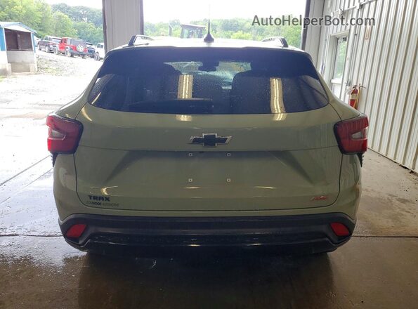 KL77LJE27RC176297 2024 CHEVROLET TRAX Green Widok z tyłu