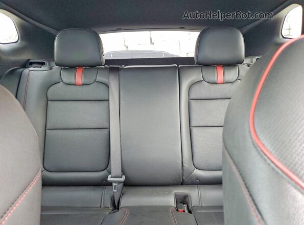 KL77LJE28RC085040 2024 CHEVROLET TRAX Blue უკანა სავარძლების ხედი