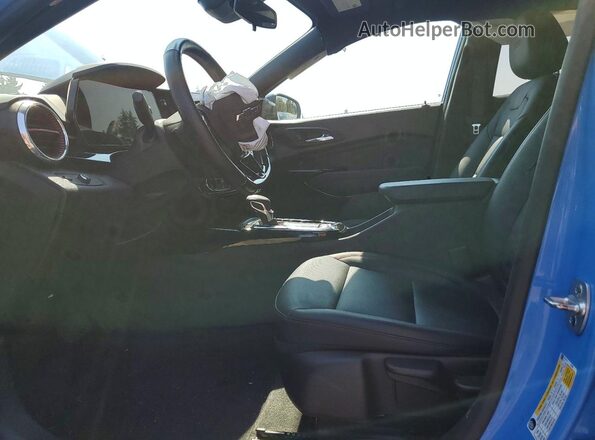 KL77LJE29RC212734 2024 CHEVROLET TRAX Blue Vista interior delantera