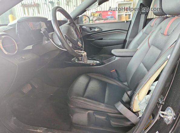 KL77LJEP1SC061776 2025 CHEVROLET TRAX Black Вид салону спереду