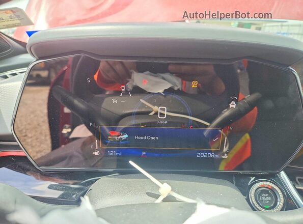 KL77LJEP1SC188320 2025 CHEVROLET TRAX Красный Вид щитка приборов