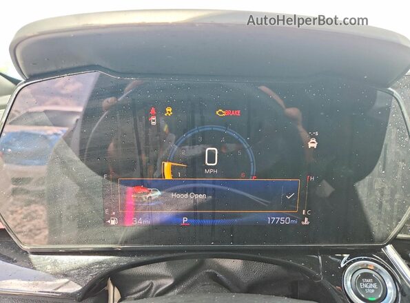 KL77LJEP2TC018565 2026 CHEVROLET TRAX White Սարքավորումների վահանակի տեսք