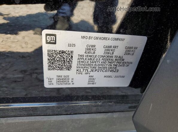 KL77LJEP2TC074523 2026 CHEVROLET TRAX Black Vista del compartimento del motor