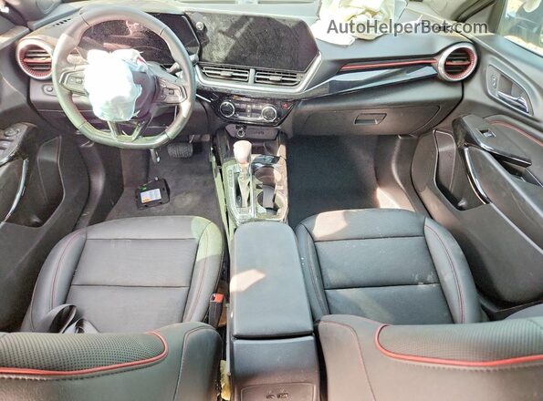 KL77LJEP4SC296897 2025 CHEVROLET TRAX Black Вид панелі приладів