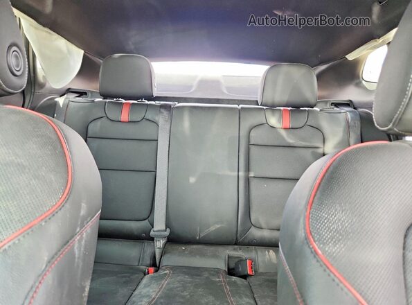 KL77LJEP4SC320566 2025 CHEVROLET TRAX Серебряный Вид задних сидений