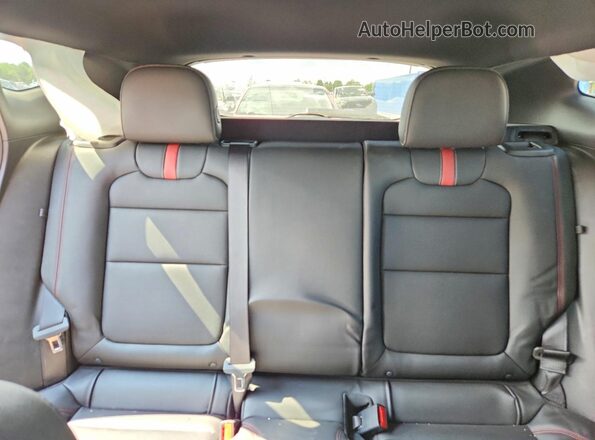 KL77LJEP4SC343653 2025 CHEVROLET TRAX Charcoal Vista de los asientos traseros