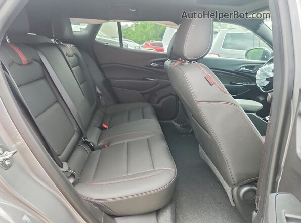 KL77LJEP6TC089591 2026 CHEVROLET TRAX Gray უკანა სავარძლების ხედი