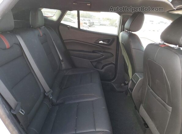 KL77LJEP7SC340231 2025 CHEVROLET TRAX White Vista interior trasera
