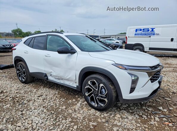 KL77LJEP7TC102221 2026 CHEVROLET TRAX Silver Передня права чверть