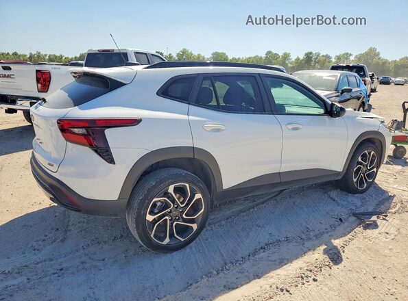 KL77LJEP8SC027754 2025 CHEVROLET TRAX Белый Задняя правая четверть