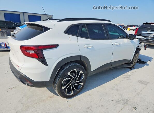KL77LJEP8SC207283 2025 CHEVROLET TRAX Белый Задняя правая четверть
