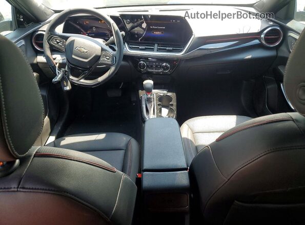 KL77LJEP8TC086191 2026 CHEVROLET TRAX Black Vista del salpicadero