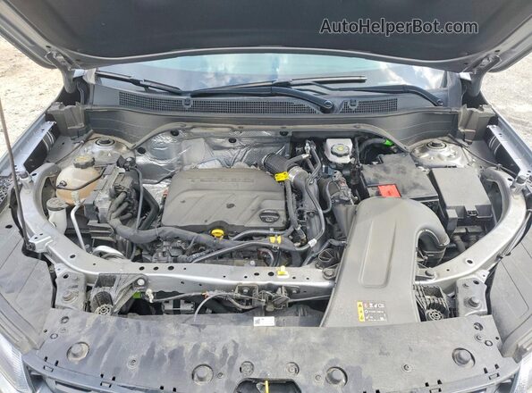 KL77LJEPXSC027027 2025 CHEVROLET TRAX Серый Вид подкапотного пространства