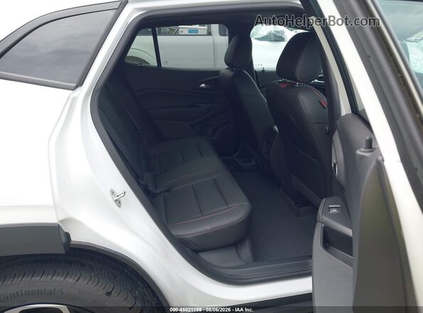 KL77LJEPXSC195489 2025 CHEVROLET TRAX White VIN sticker view
