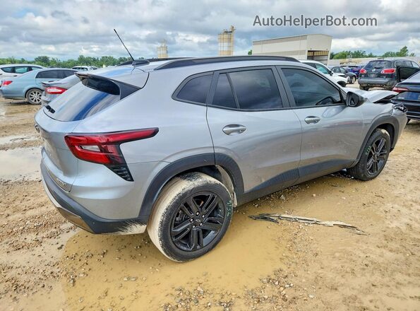 KL77LKE23RC069995 2024 CHEVROLET TRAX Silver უკანა მარჯვენა