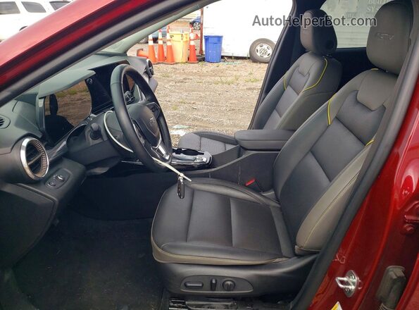 KL77LKE24RC065325 2024 CHEVROLET TRAX Maroon Vista interior delantera
