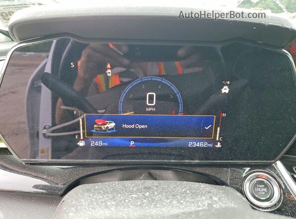 KL77LKE27RC223690 2024 CHEVROLET TRAX Белый Вид щитка приборов