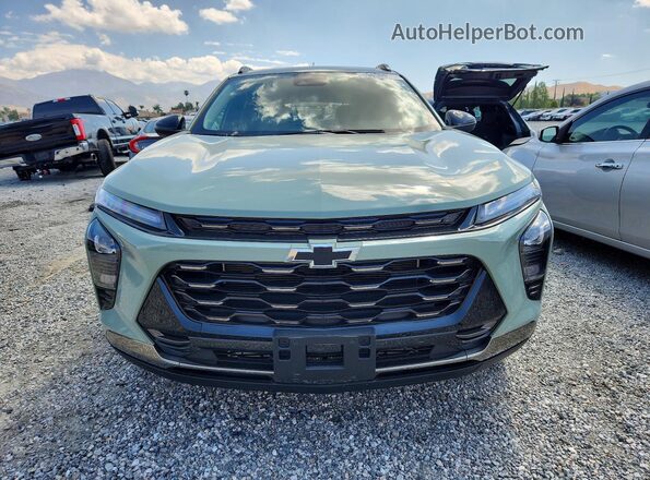 KL77LKEP0SC321803 2025 CHEVROLET TRAX Green Widok z przodu