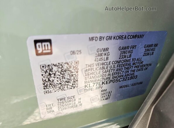 KL77LKEP0SC321803 2025 CHEVROLET TRAX Green Widok naklejki z numerem VIN