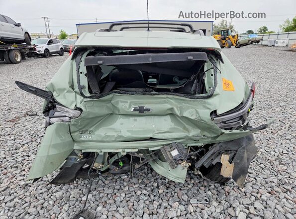 KL77LKEP2SC058956 2025 CHEVROLET TRAX Green Вид ззаду