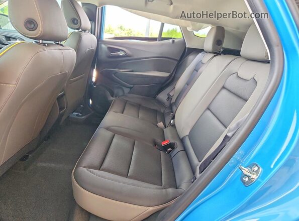 KL77LKEP2TC127355 2026 CHEVROLET TRAX Синий Вид задней части салона