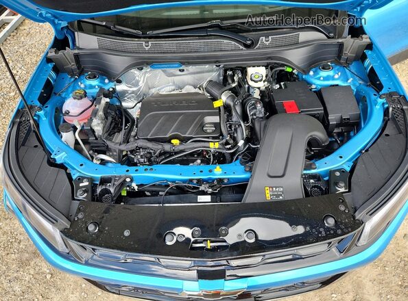 KL77LKEP2TC127355 2026 CHEVROLET TRAX Синий Вид подкапотного пространства