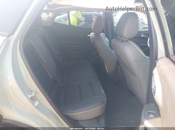 KL77LKEP3SC022256 2025 CHEVROLET TRAX Gray VIN კოდის სტიკერის ხედი