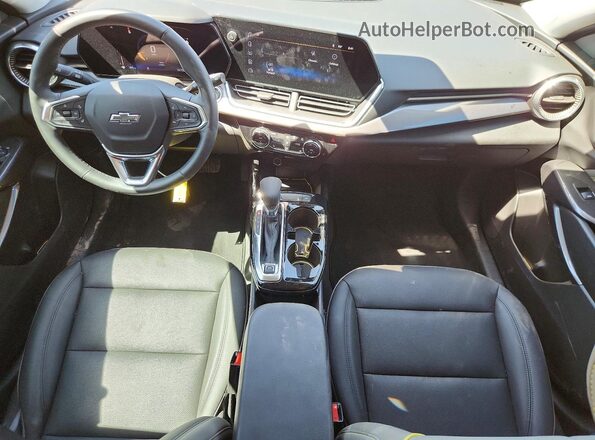 KL77LKEP3SC051871 2025 CHEVROLET TRAX Желтый Вид панели приборов