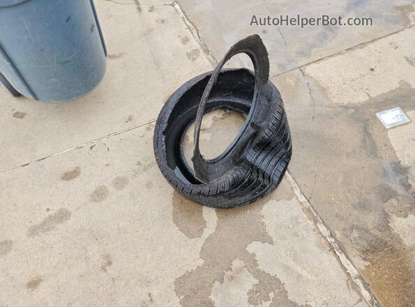 KL77LKEP3TC058272 2026 CHEVROLET TRAX Green VIN կոդի պիտակի տեսք